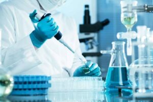 injection acide hyaluronique Tunisie dans les fesses